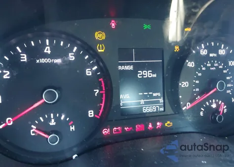 2018 Kia Rio S из США, поврежденный, VIN 3KPA24AB9JE144631